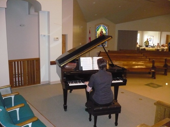 Steinway Arrival - 2012